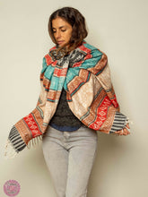 Cargar imagen en el visor de la galería, PASHMINA O FULAR INVIERNO - NEGRO, MARRON, ROJO, CANELA