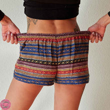 Cargar imagen en el visor de la galería, SHORT THAI -  TONOS AZULES Y X EN LÍNEAS