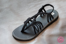 Cargar imagen en el visor de la galería, sandalias hippies negro