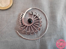 Cargar imagen en el visor de la galería, PENDIENTES HIPPIES DE ESPIRAL DE CARACOLA