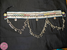 Cargar imagen en el visor de la galería, CINTURÓN KUCHI MONEDAS Y CADENAS (varios modelos)