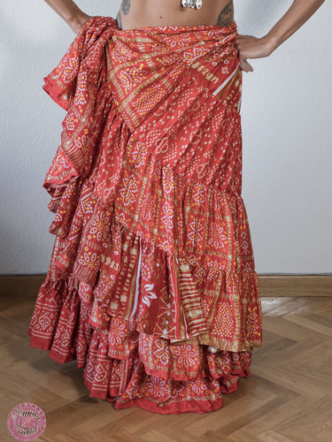 FALDA 25 YARDAS SARI ESPECIAL - assuit rojo