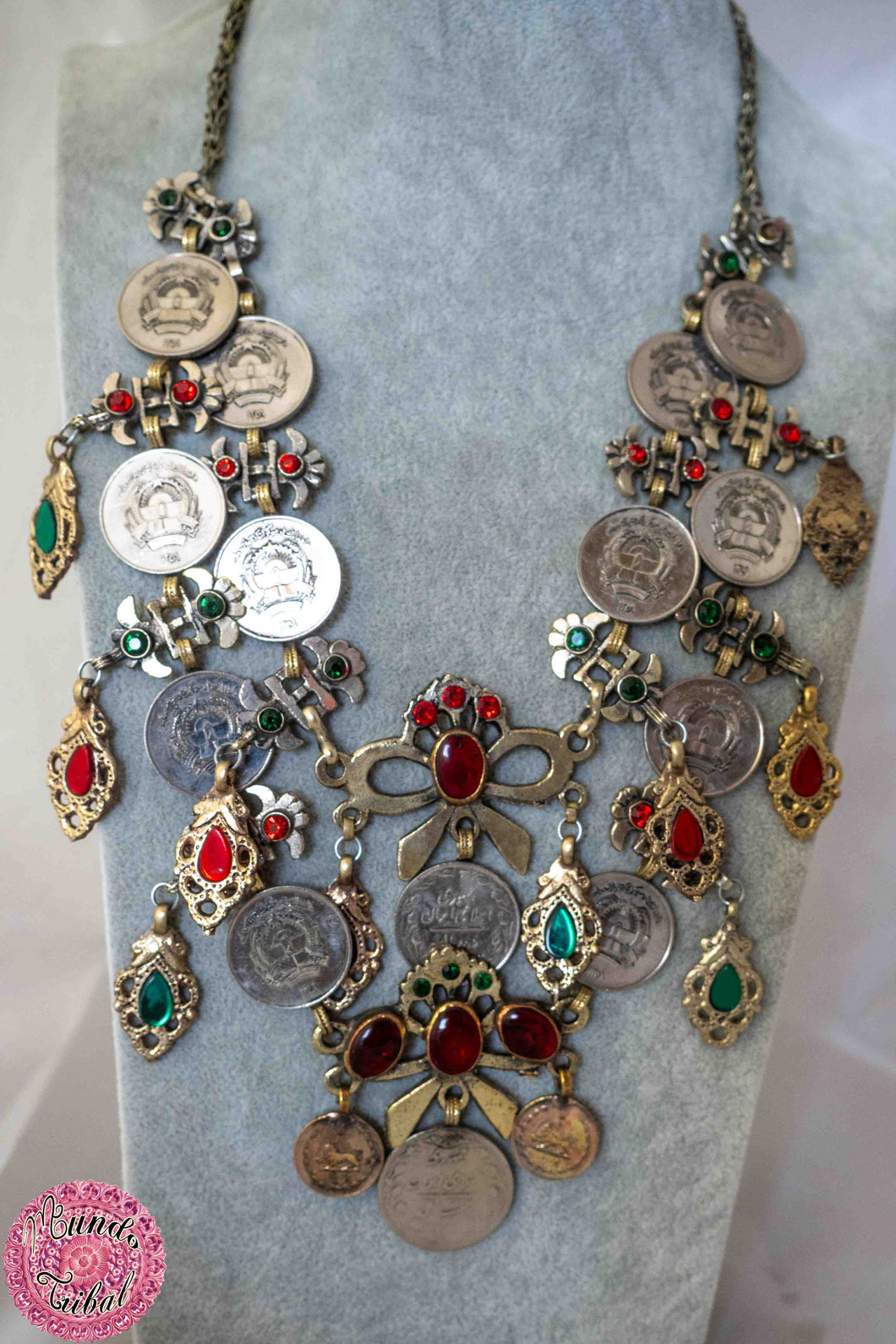 COLLAR KUCHI AFGANO CHEST