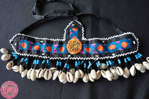 TOCADO KUCHI DE TELA Y CONCHITAS