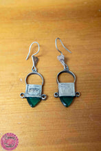 Cargar imagen en el visor de la galería, PENDIENTES AMAZIGH: CON PIEDRAS O CRISTALES