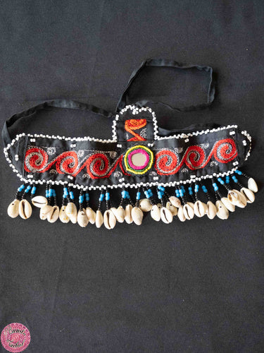 TOCADO KUCHI DE TELA Y CONCHITAS