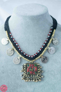 COLLAR CON PIEZA KUCHI CENTRAL (varios modelos)