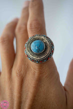 Cargar imagen en el visor de la galería, ANILLO ÉTNICO CON PIEDRA CENTRAL REDONDA Y COLORES ALREDEDOR