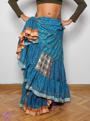 FALDA 25 YARDAS SARI ESPECIAL - AZUL RIBETE CANELA Y PLATA
