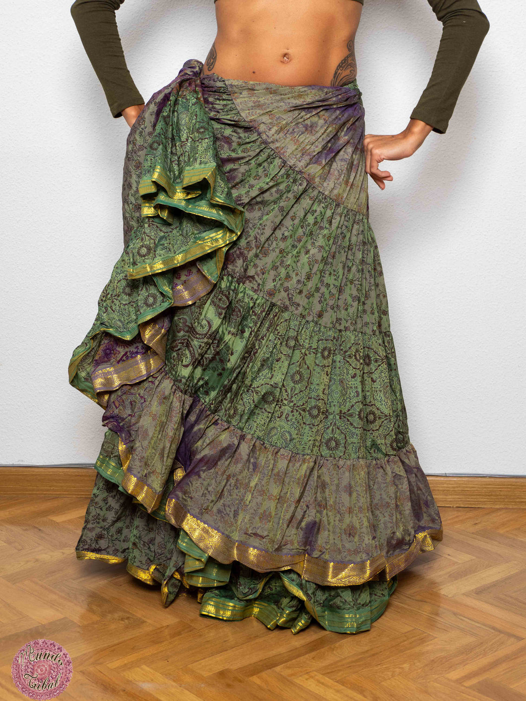 FALDA 25 YARDAS SARI TORNASOL - VERDE Y BERENJENA