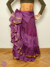 Cargar imagen en el visor de la galería, FALDA 25 YARDAS SARI TORNASOL - VIOLETA