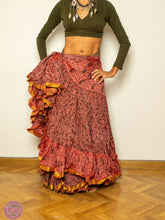 Cargar imagen en el visor de la galería, FALDA 25 YARDAS SARI TORNASOL - CORAL