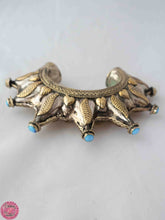 Cargar imagen en el visor de la galería, BRAZALETE CORONA DE DIOSA