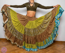Cargar imagen en el visor de la galería, FALDA 25 YARDAS SARI ESPECIAL - PISTACHO, MARRÓN Y AZUL