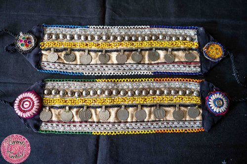 cubre botas tribal boho monedas kuchi