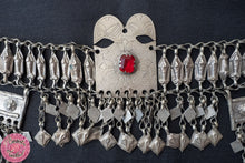 Cargar imagen en el visor de la galería, TOCADO TURKMANI CUELGUES LATERALES