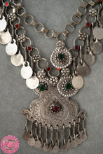 Cargar imagen en el visor de la galería, COLLAR AFGANO GRANDE CON CRISTALES - rojo, verde