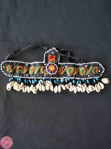 TOCADO KUCHI DE TELA Y CONCHITAS