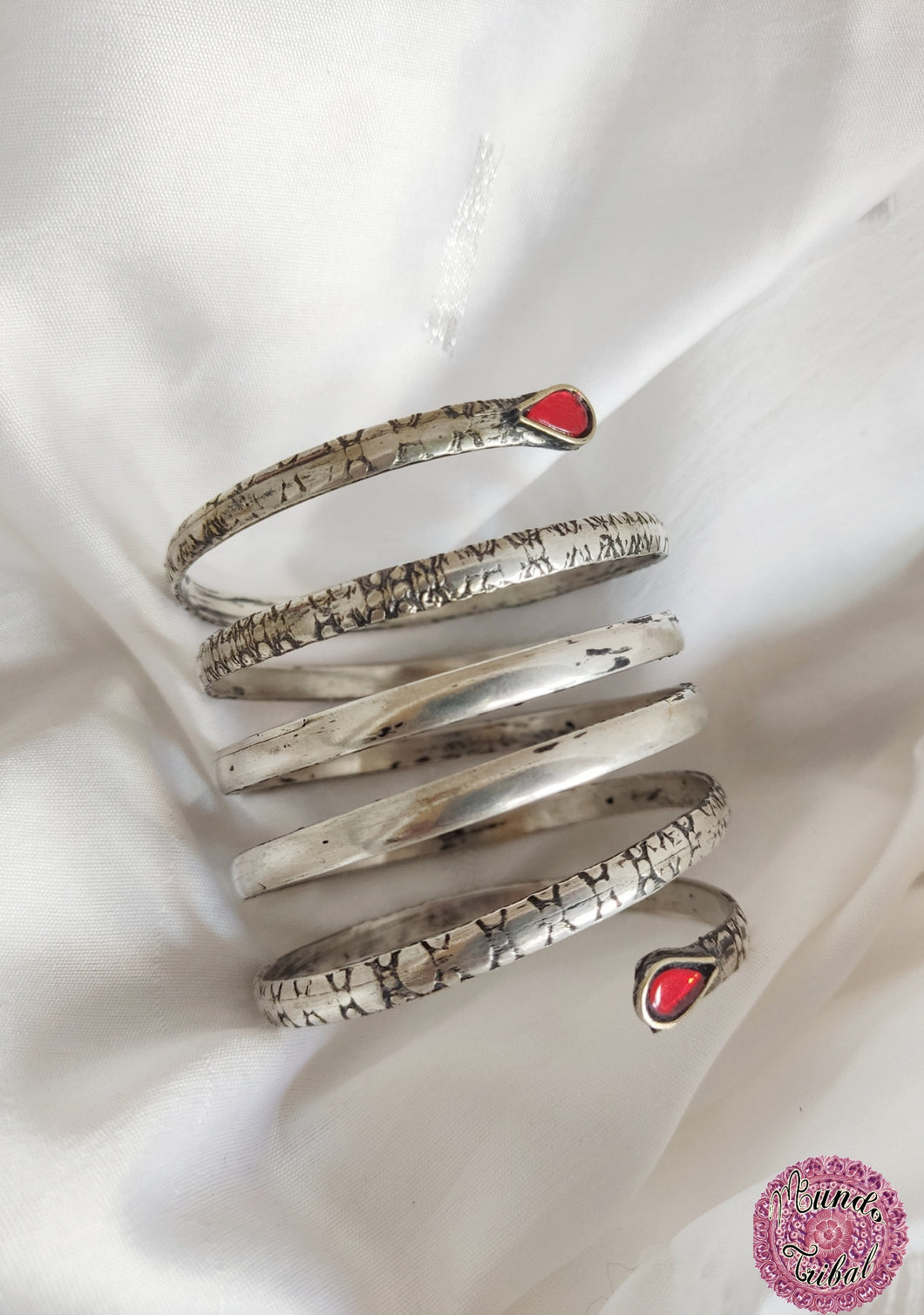 BRAZALETE SERPIENTE PLATEADO - CORTO