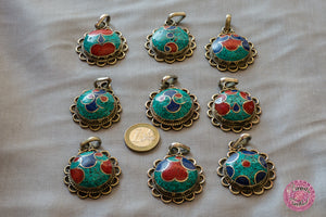 colgante tibetano budista redondo medallón