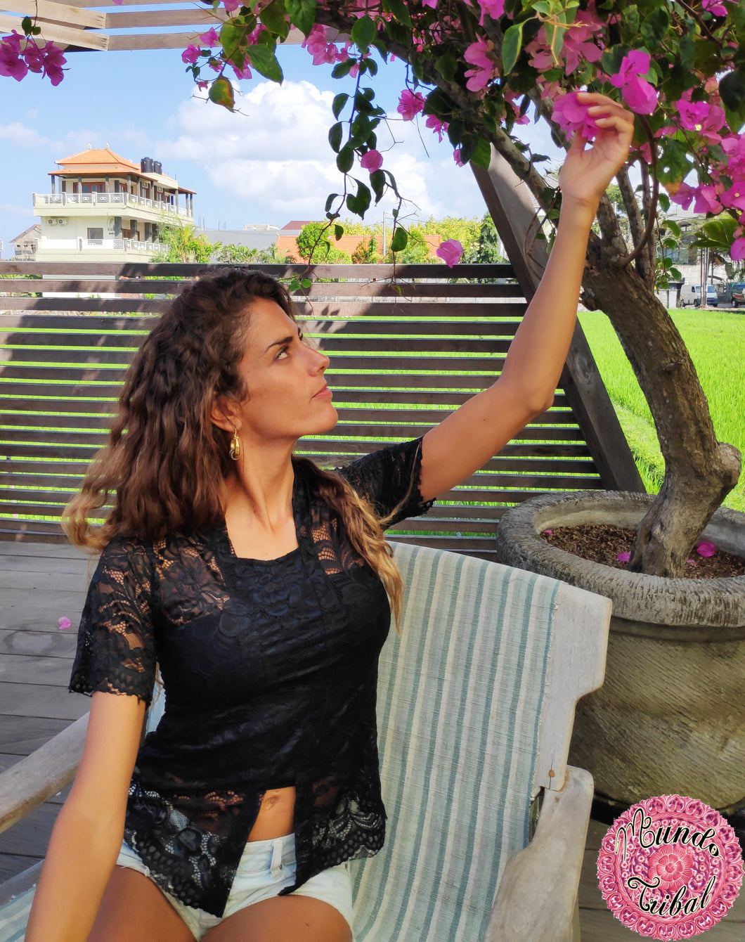 KEBAYA NEGRA - MANGA CORTA