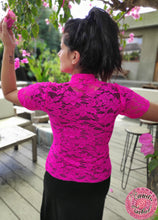 Cargar imagen en el visor de la galería, KEBAYA FUCSIA - MANGA CORTA