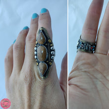 Cargar imagen en el visor de la galería, ANILLO KUCHI LÁGRIMAS