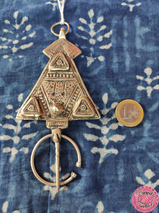 fibula broche amazigh tuareg triangulo